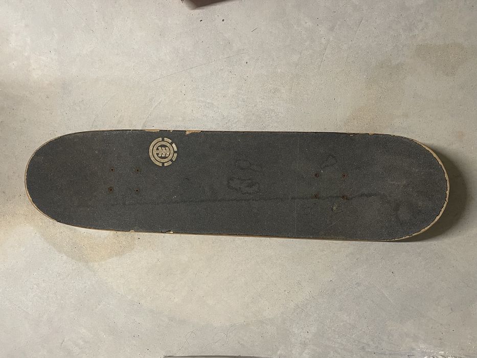 skate desportivo