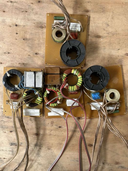 фільтри до акустичних колонок: динамік + драйвер