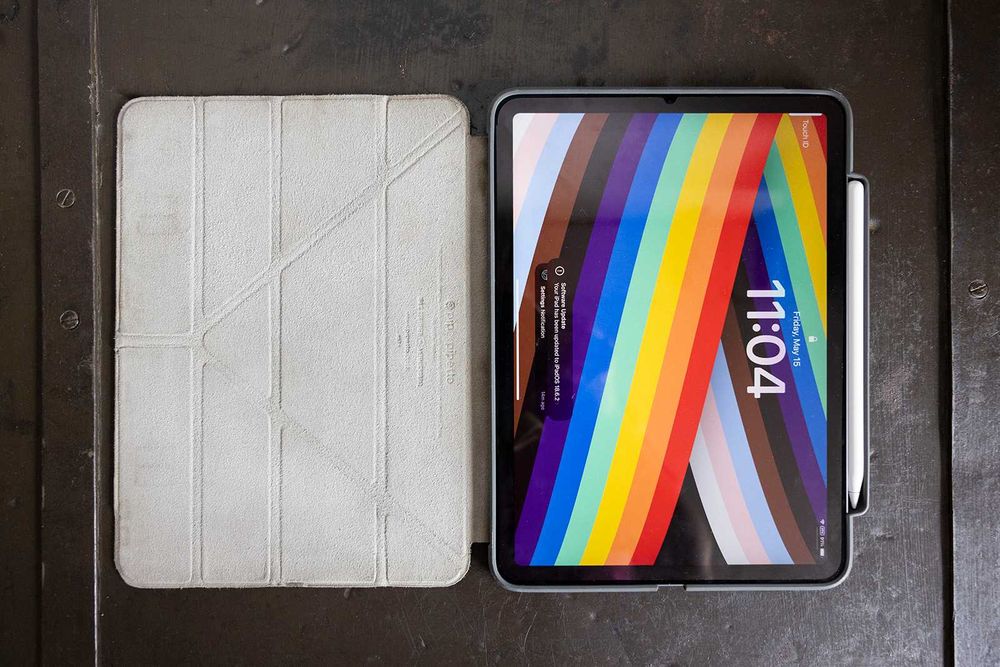 iPad Air 10,9 cali z Apple Pencil 2 generacji i etui