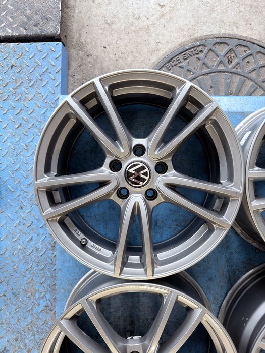 5x112 17 VW t-roc Tiguan Sharan Passat b8 Scirocco