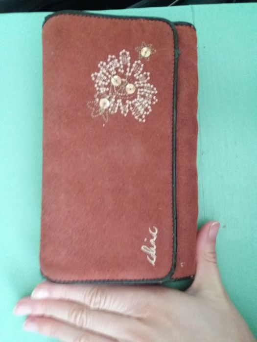 Carteira castanha grande