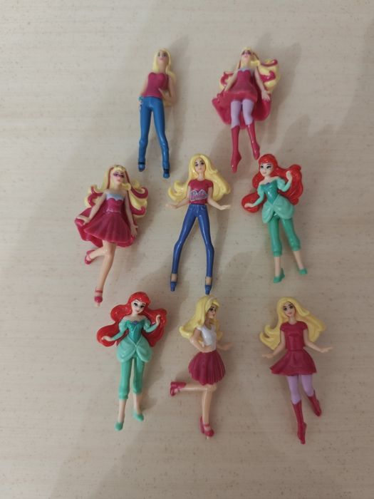 Laleczki Barbie mini
