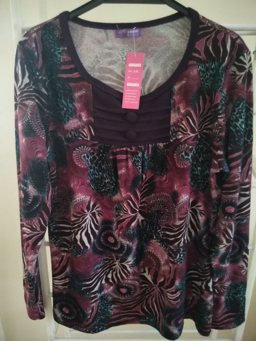 Vários modelos de Camisolas de Senhora. Com etiqueta!