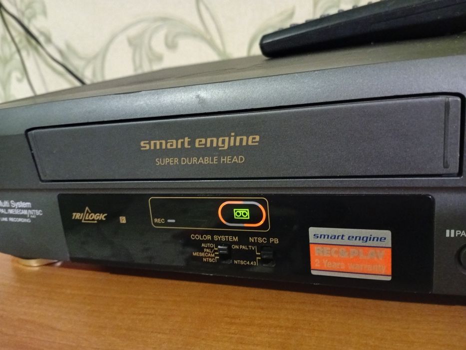 Відеомагнітофон SONY SLV-P58EE