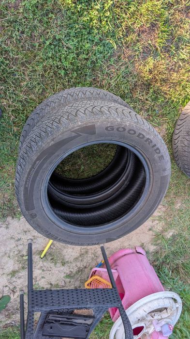 Opony 4x Goodride 16 x 215/55 all seazon z-401 23 r.