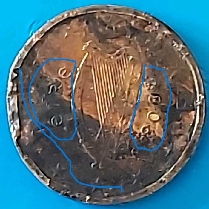 2 cêntimos de 2008 da Irlanda, Harpa com Defeitos cunhagem
