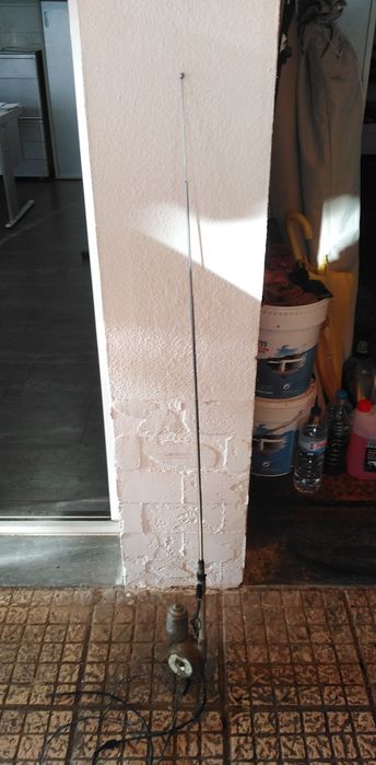 Antena eléctrica, vintage a funcionar.