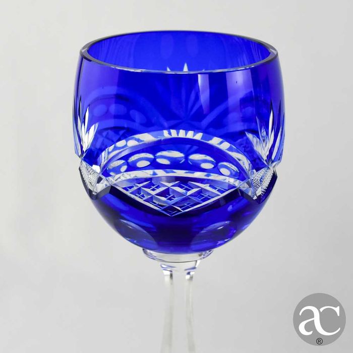 Conjunto de 6 copos Cristal da Bohemia, em Cristal Doublé azul-cobalto