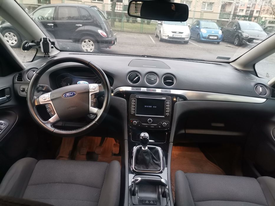 Ford s max titanium 2.0 TDCi 140km manual