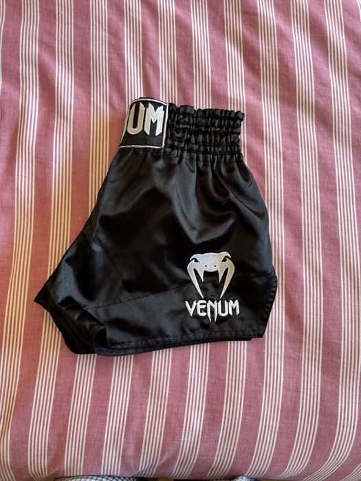 Calções de kickboxing Venum