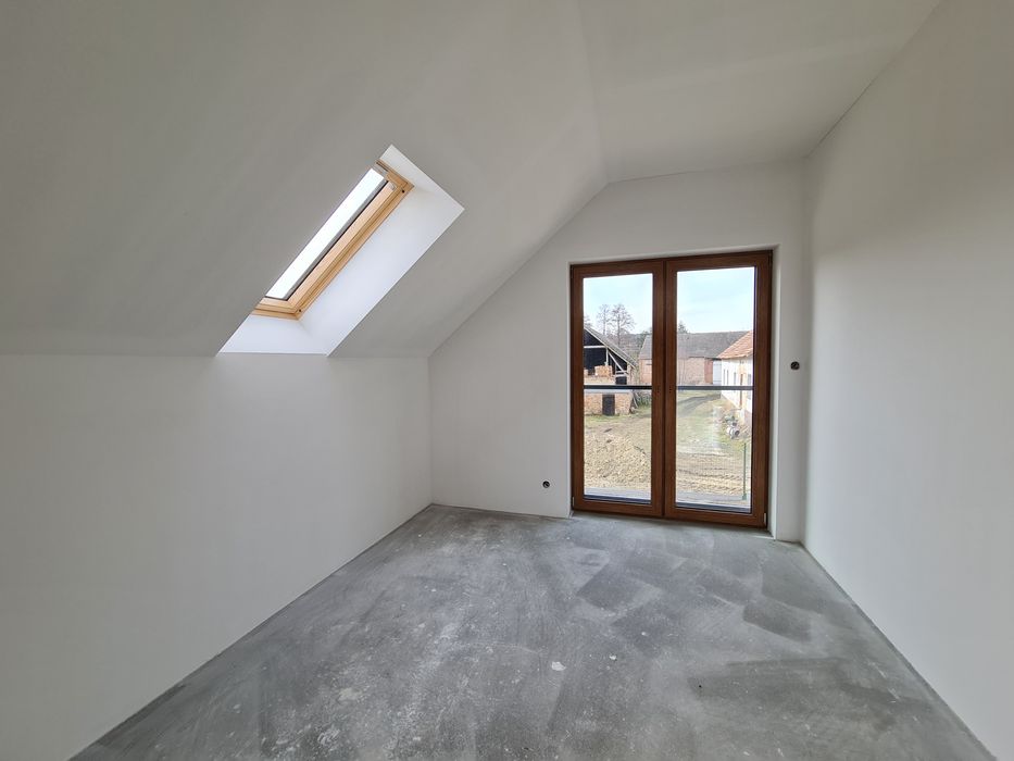 Najgładsze Tynki maszynowe gipsowe, hybrydowe,cem-wap.  pod malowanie