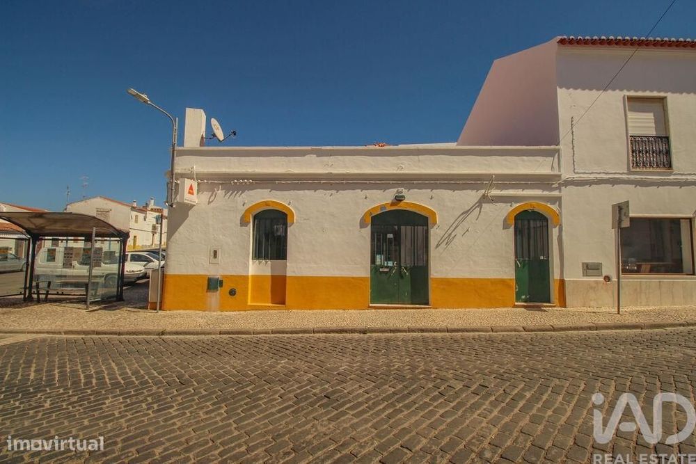 Restaurante em Redondo de 165,00 m2