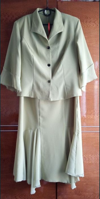 Літні жіночі костюми двійки, спідниця і жакет