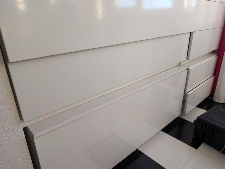 Тумби для зберігання