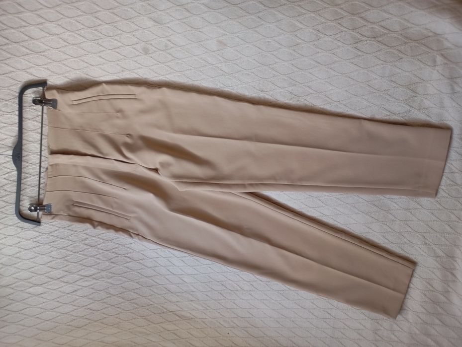 ZARA S beżowe NOWE eleganckie spodnie cygaretki