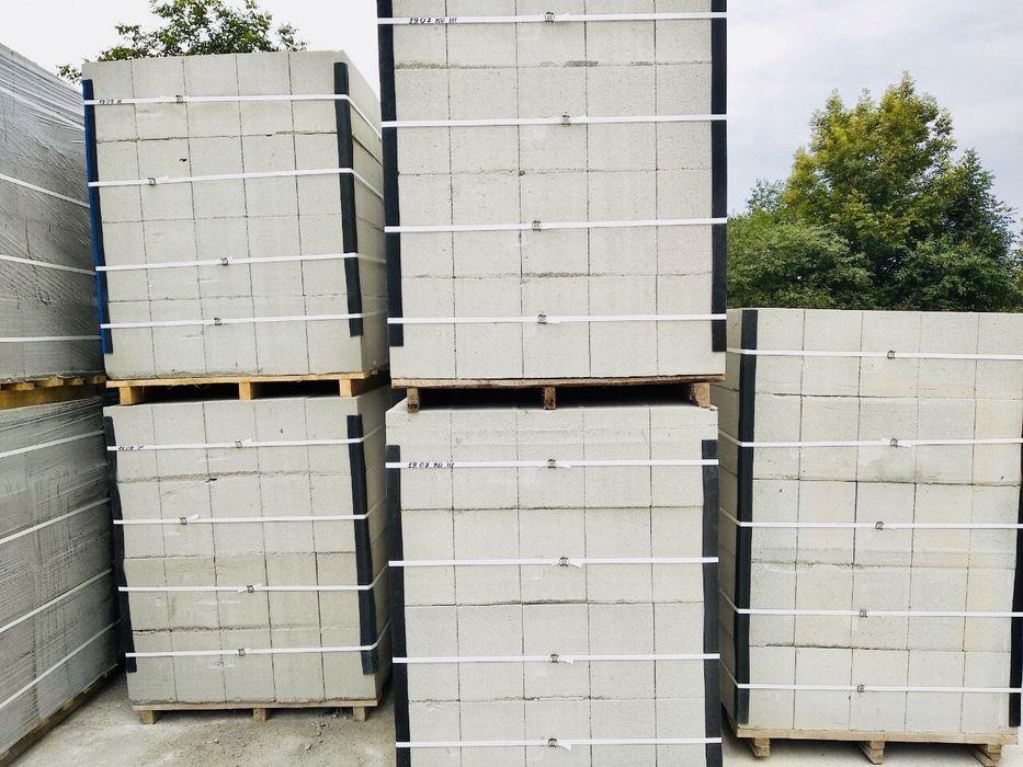 Газоблок та піноблок, клей для кладки. Доставка маніпулятором