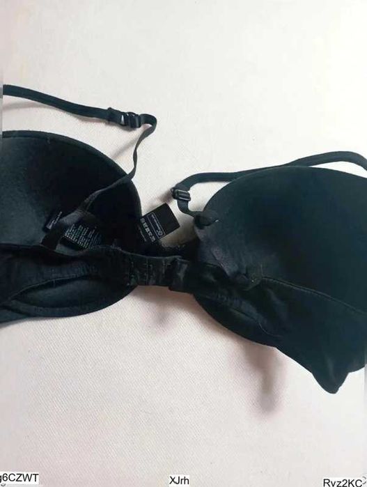 Esmara biustonosz 80B czarny klasyczny z fiszbinami everyday bra