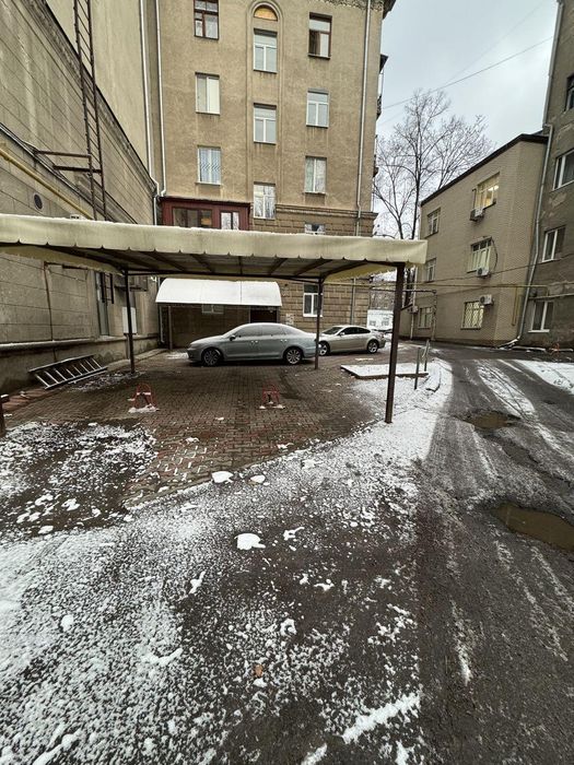 Продам 3-кім. квартиру центр вул. Сумська, 128, М Университет