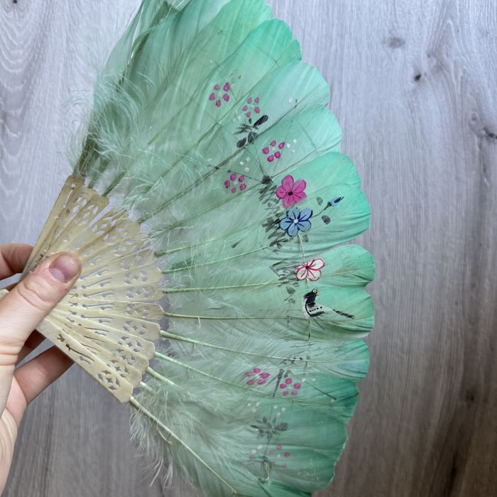 Wachlarz z piór naturalnych