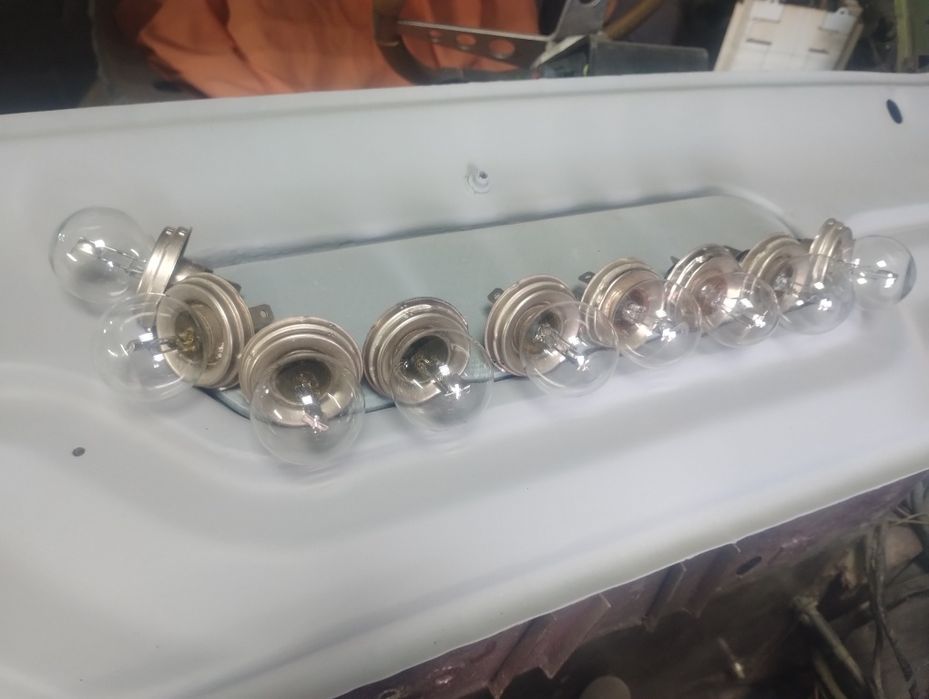 Лампочки 12 24 в, КамАЗ, МАЗ ваз, Москвич Волга УАЗ газ ПАЗ ЛуАЗ іж