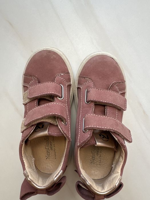 Весняні черевички