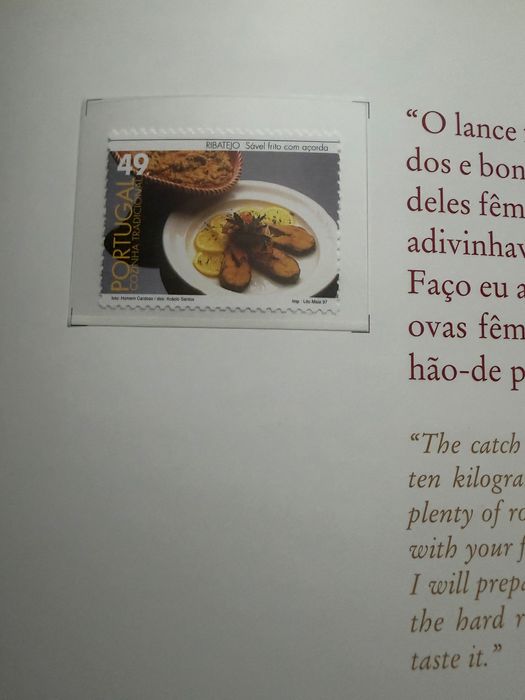 Livro de gastronomia Comer em Português