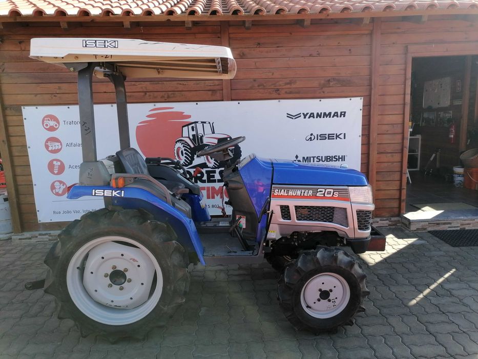 ISEKI SIAL HUNTER 20S, 4x4 27 cv com capota