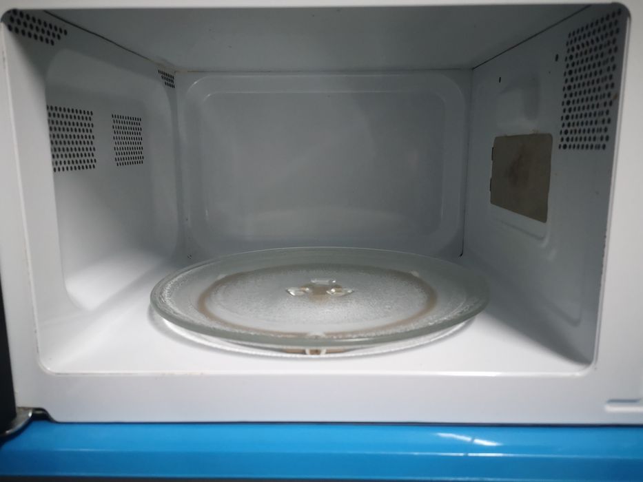 Micro-ondas em óptimo estado