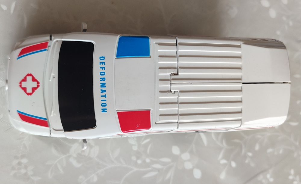 Робот трансформер