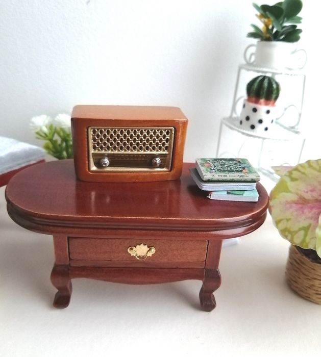 Комод вінтажний ляльковий будинок, мініатюра,стіл меблі іграшкові,1:12