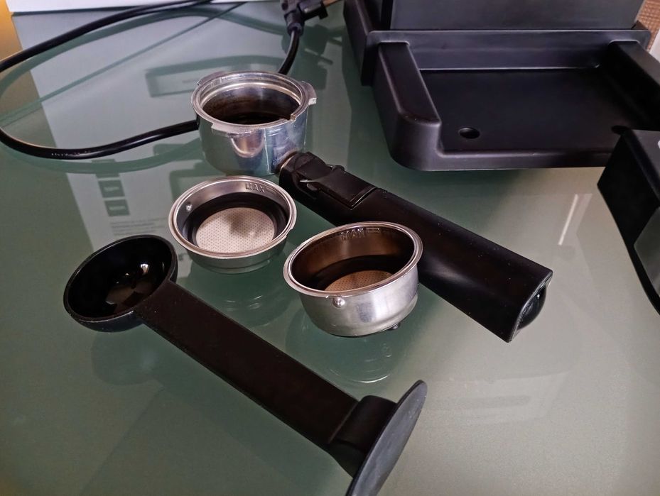 Máquina de café expresso TAURUS Mercurio, 20 Bars, 850W, ótimo estado