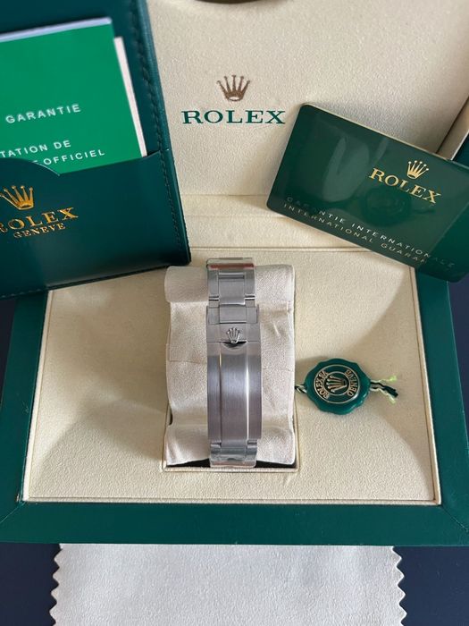 Rolex submariner hulk
