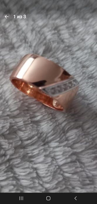 Продам золотое кольцо с цырконами, 18 размер