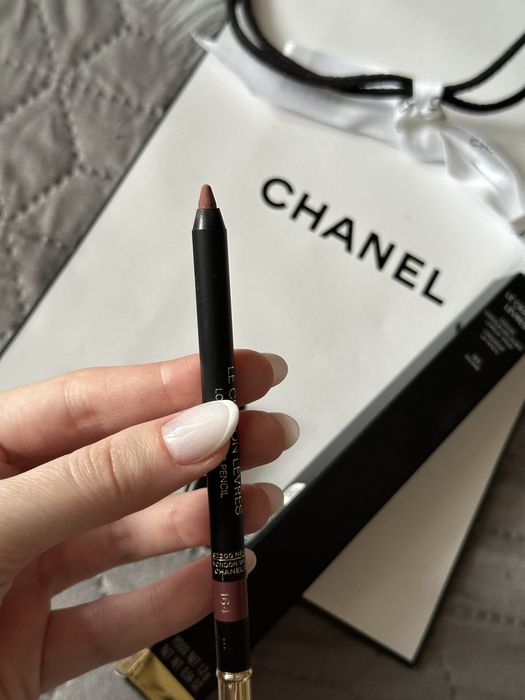 Олівець для губ від шанель, chanel, оригінал