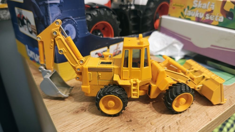 Maisto koparka metalowa