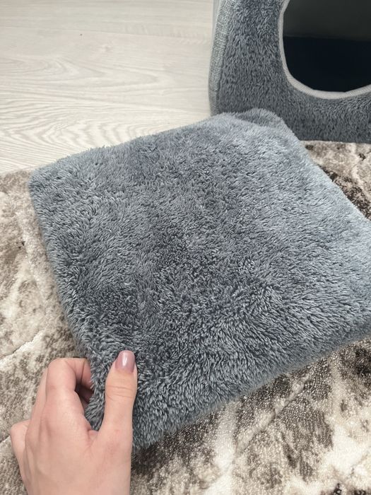 Лежанка для котика