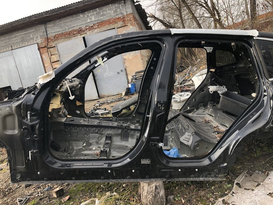 Поріг лівий BMW X3 G01 Колір 668 2017-