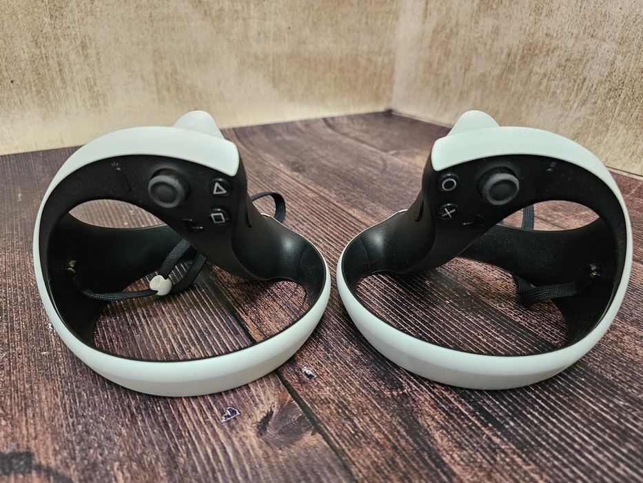 Шлем віртуальної реальності Playstation VR2