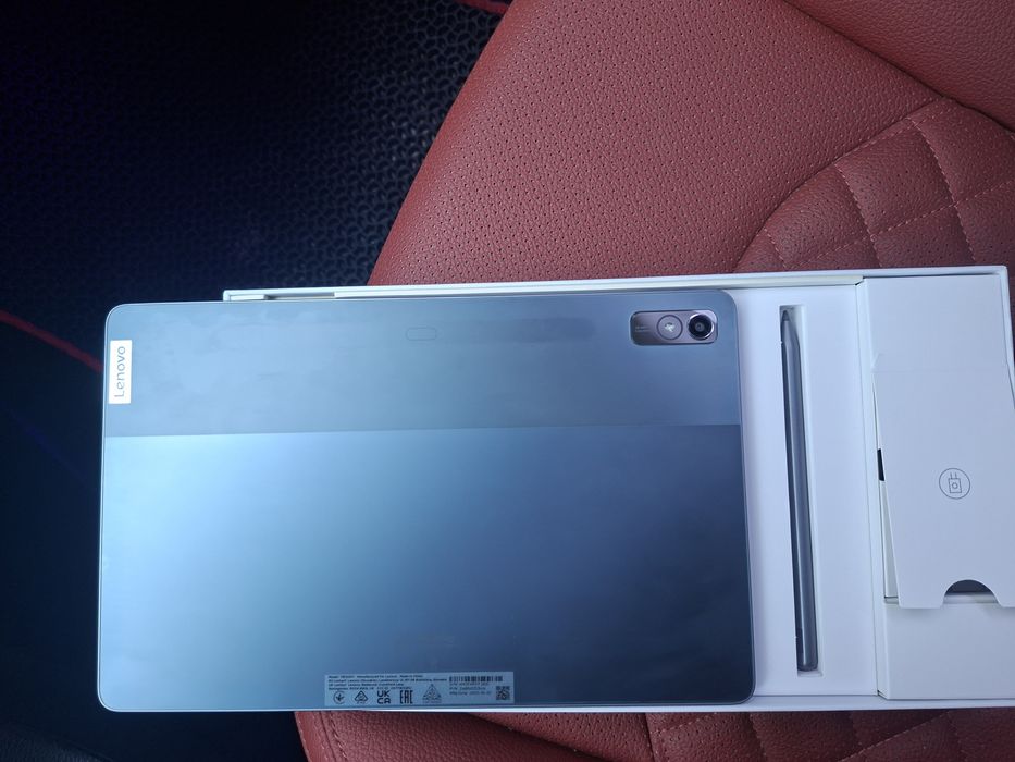 LENOVO Tab P11 Pro. 8/256