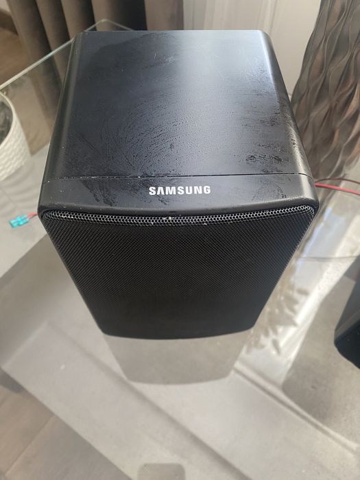 Продам 2 колонки samsung в ідеальному стані