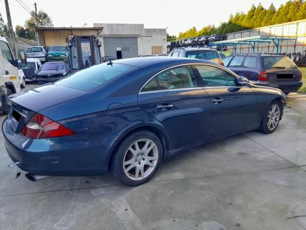 Para peças MERCEDES-BENZ CLS (C219)