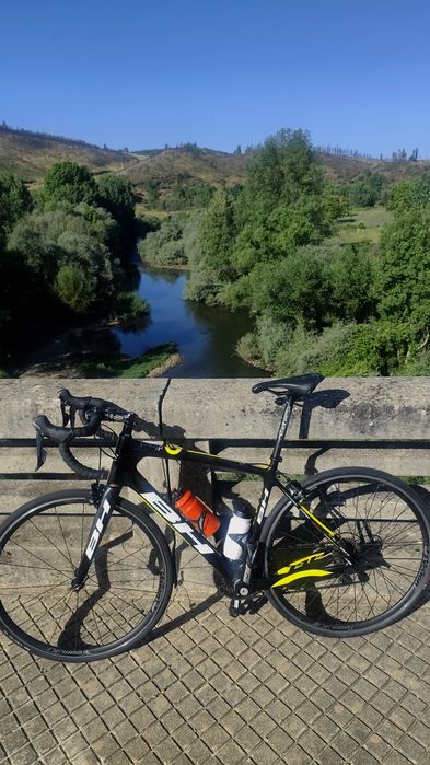 Bicicleta BH G6 pro