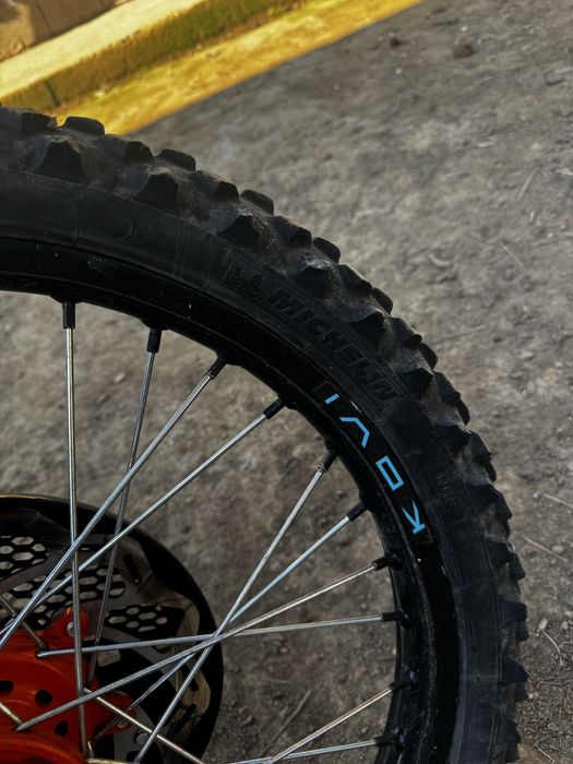 Продам кові адванс 250