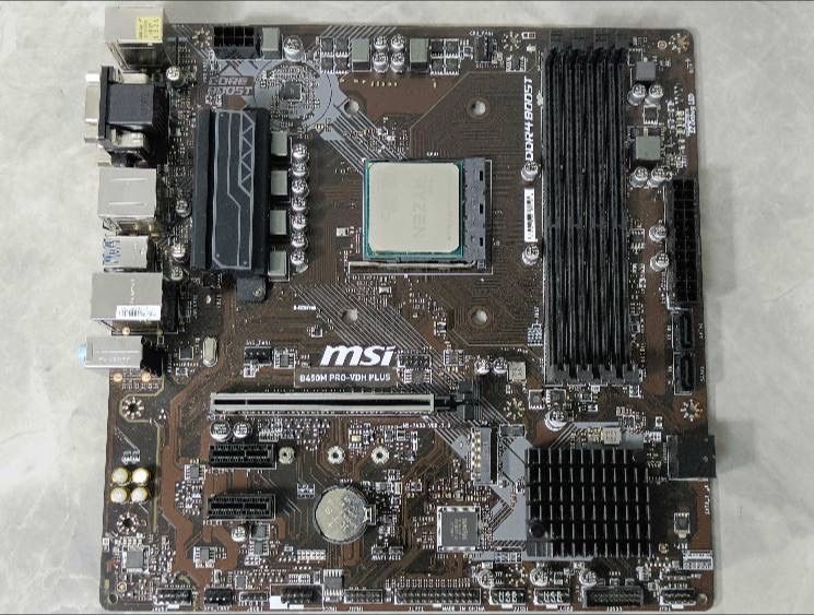 Комплект amd msi b450m pro-vdh plus+ryzen 3 2200g 4 ядра 3.6ghz AM4