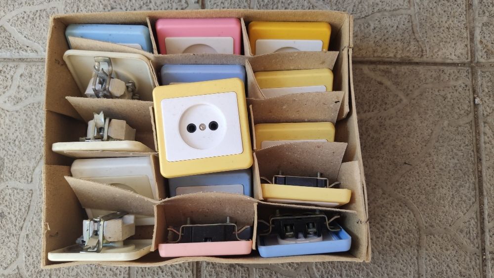 Продам розетки и выключатели