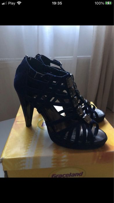 Buty na obcasie, dandaly wieczorowe na platformie