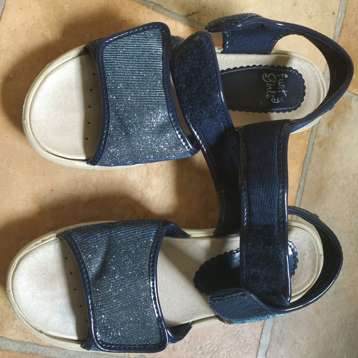 КедиWaldi  33р.,босоніжки  33 р.