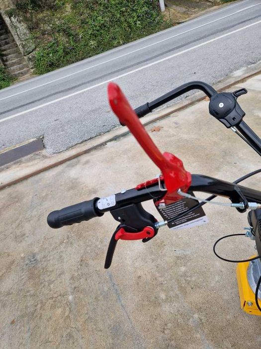 Motoceifeira Pente Erva STIGA