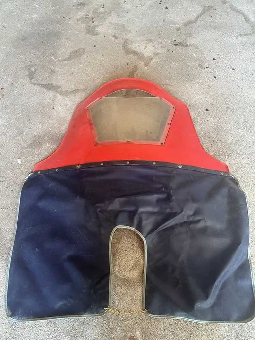Viseira de proteção frontal para motorizada