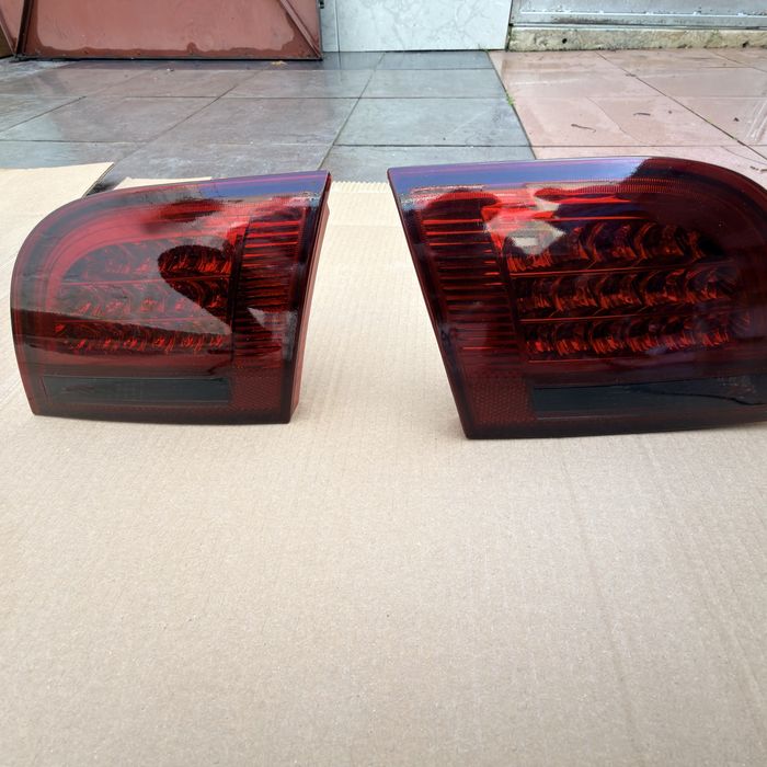 Farolins pequenos  porta da Mala em led  pra audi a3 8p